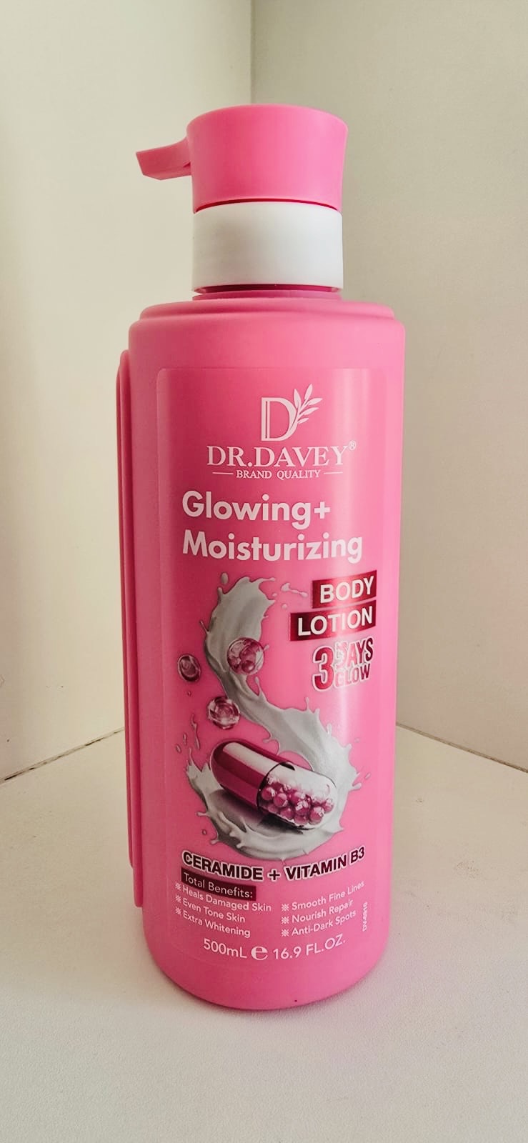 Dr Davey Glowing + Moisturizing Body Lotion 3 Days Glow! Large (500ml)